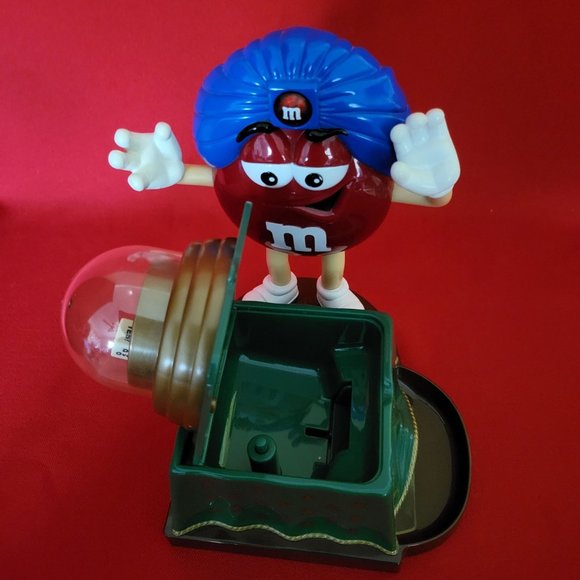 Fortune Teller M&M Candy Dispenser Red MM Blue Hat Green Table - Picture 8 of 12